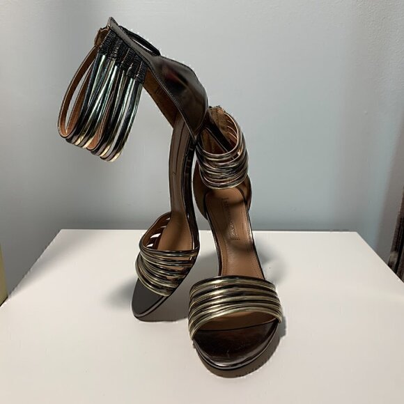 BCBG Maxazria - Brand New - Valai Strappy Metallic Stiletto - Size 8 - Picture 4 of 13